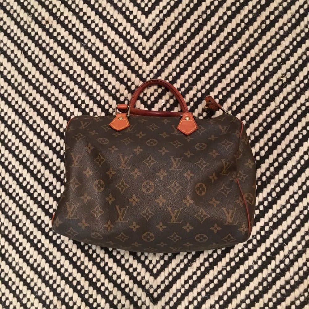 Louis Vuitton Speedy 30
